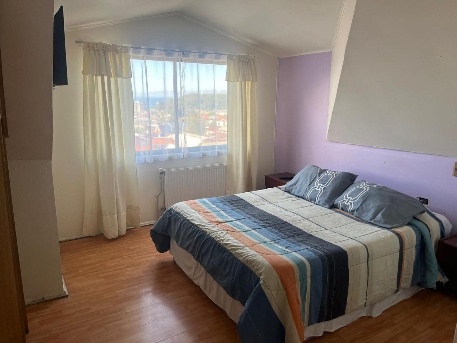 Bed and Breakfast Altos De Miramar Пуэрто-Монт Экстерьер фото
